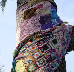 yarn bombing